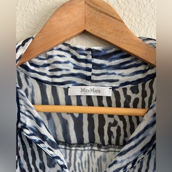 MaxMara sleeveless zebra print blouse size small - Picture 2 of 5